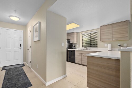 Ground Floor Villa in the North Bluff at Seascape Resort! Partial Ocean View fr