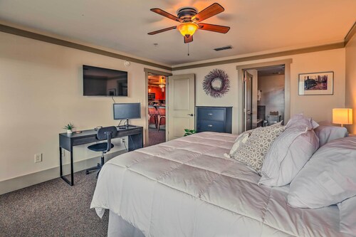 Logan Martin Lake Condo w/ Pool & Lake Access!
