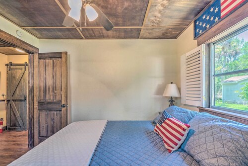 NEW! Fishermen's Heaven: Riverfront Inglis Retreat