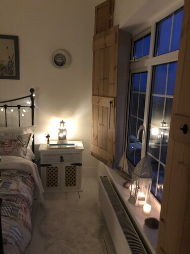 Beautiful private room with sea views