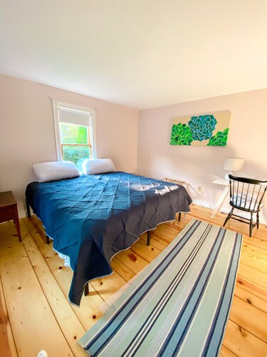 Updated Cape with private pool and .3 miles from neighborhood boat launch