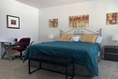 BRAND NEW townhome CARSON CITY 30 mins from LAKE TAHOE and RENO