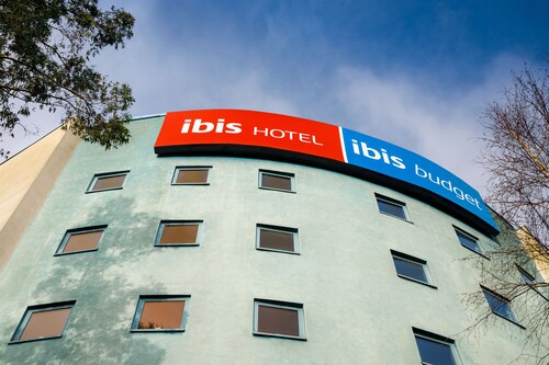 Ibis London Heathrow Terminal 5