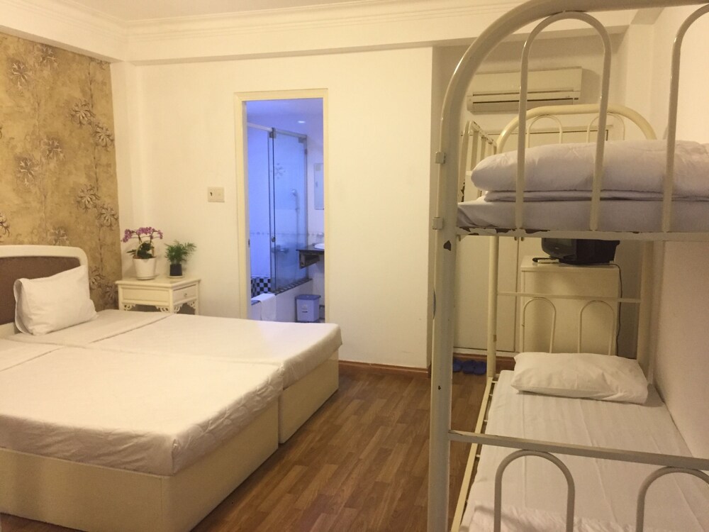 Guestroom