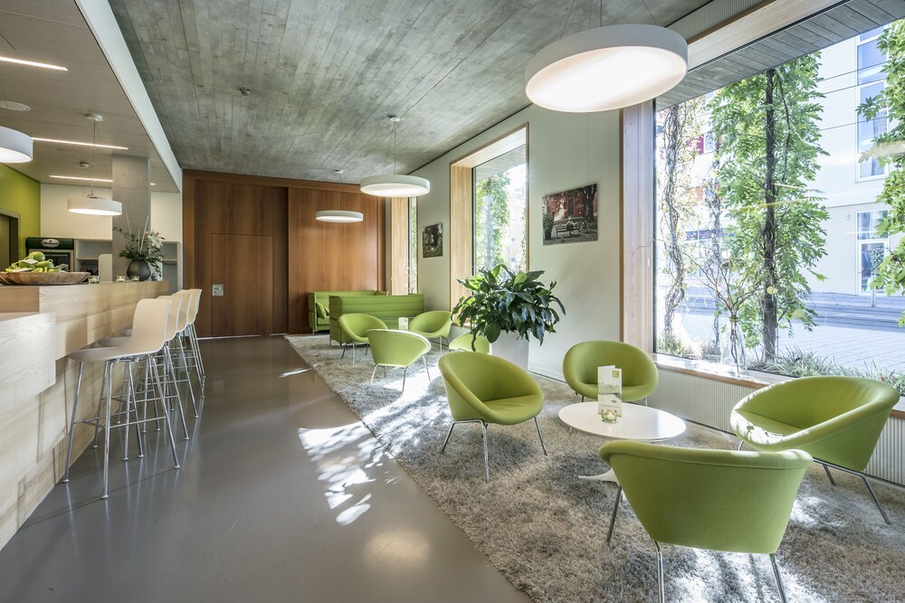 Lobby-Lounge