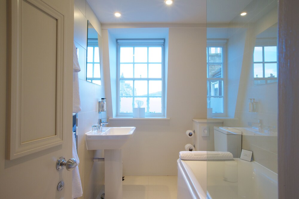 1 Bedroom Apartment for 2 people - Bathroom