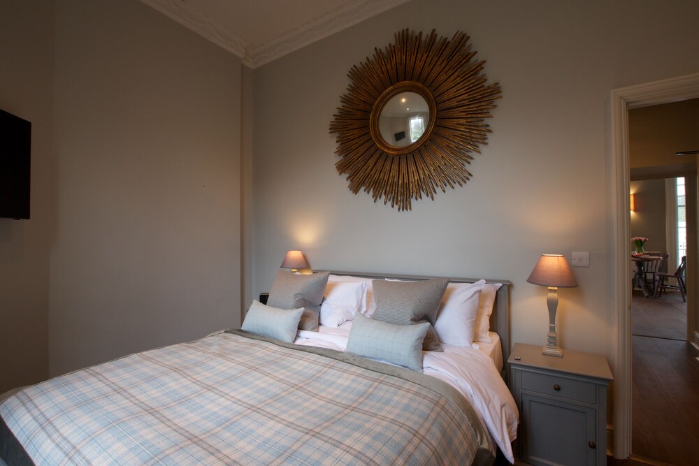 Superior Apartment, 1 Bedroom - Guestroom