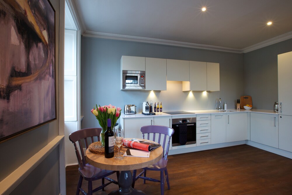 Superior Apartment, 1 Bedroom - In-Room Kitchen