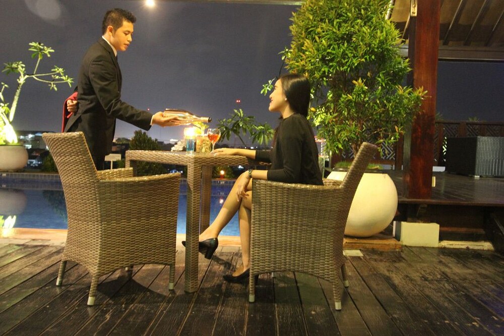 Lounge Hotel