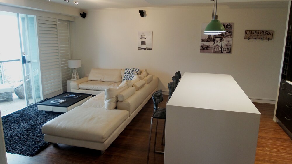 Superior Apartment, 1 Bedroom, Ocean View - Guestroom