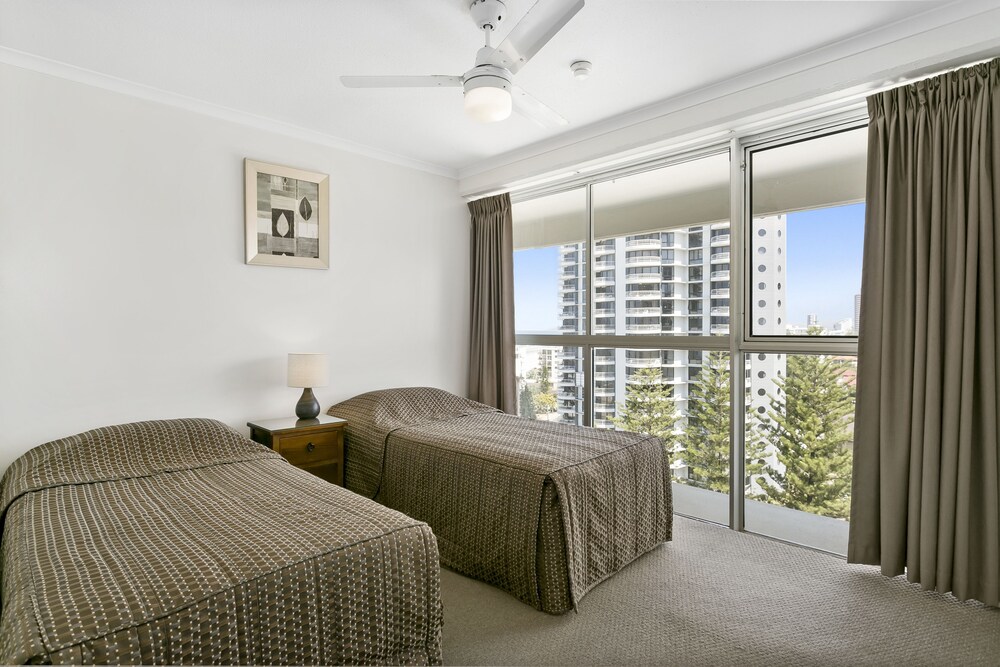 Apartment, 2 Bedrooms - Guestroom