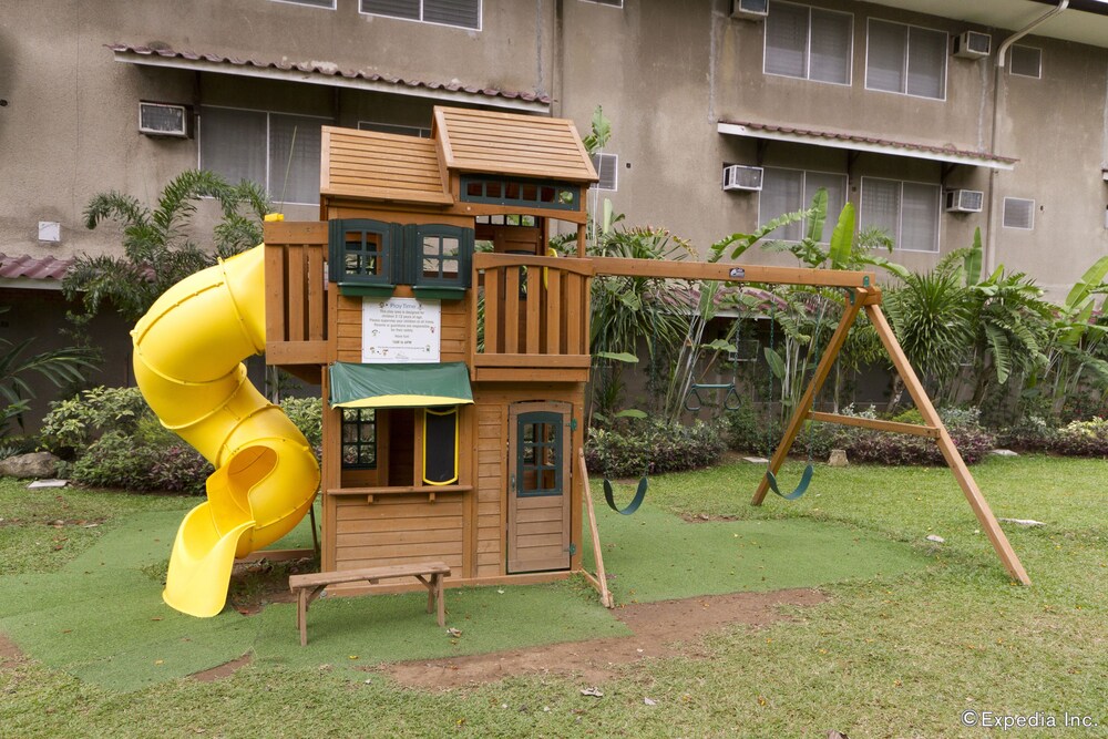 Childrens Play Area - Outdoor