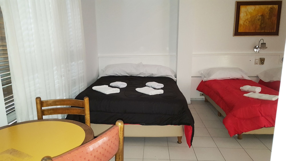 Quadruple Room - Guestroom