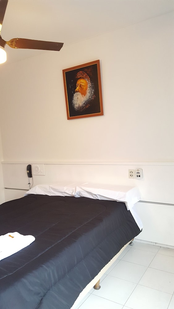Double Room - Guestroom