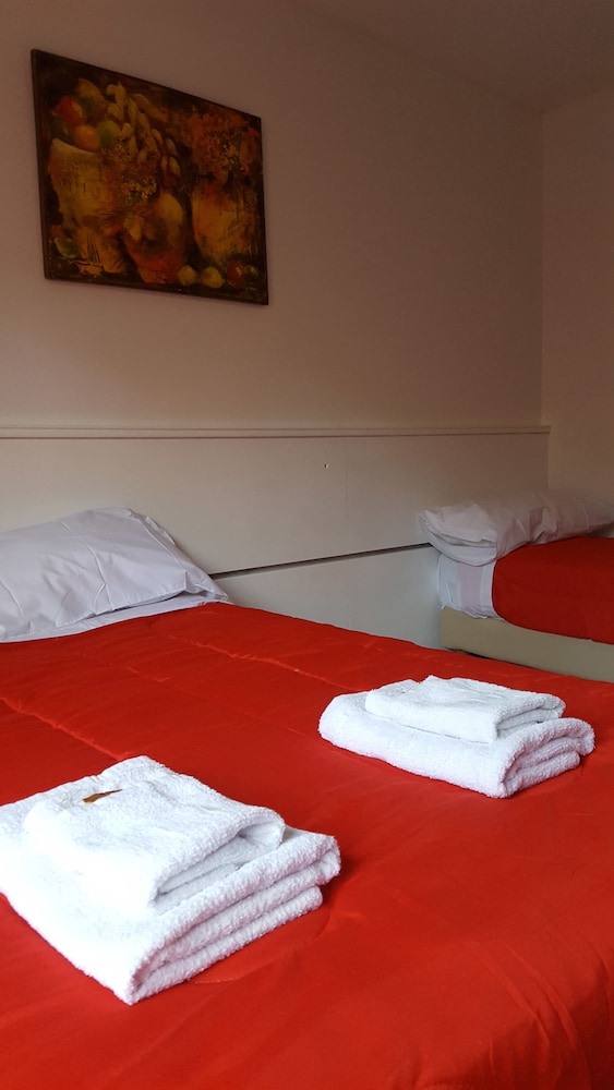 Triple Room - Guestroom