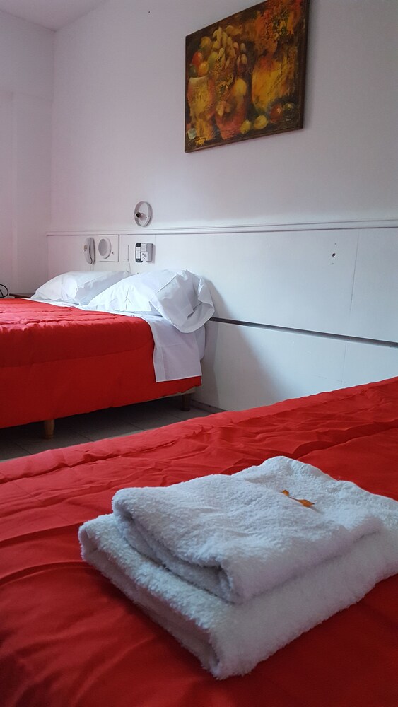 Triple Room - Guestroom