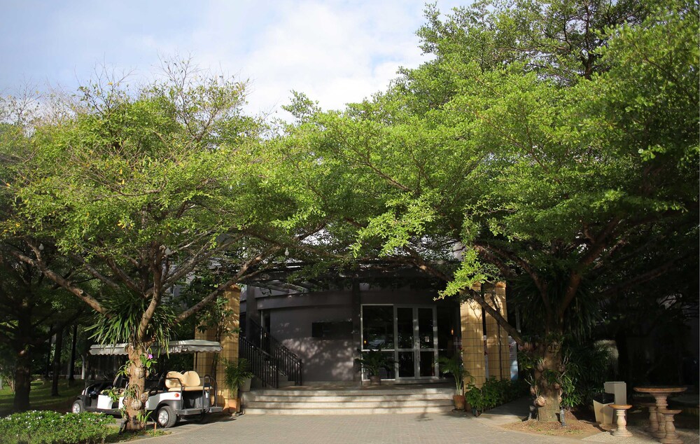 Hotel Front