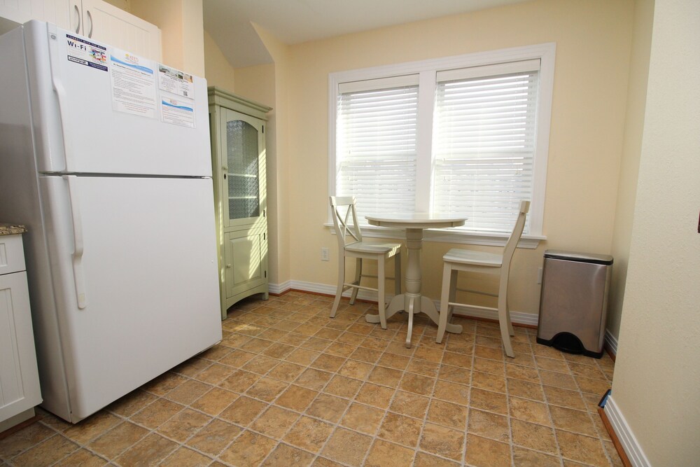 객실 내 주방 (Cambridge Cove 3 Bedroom Deluxe)