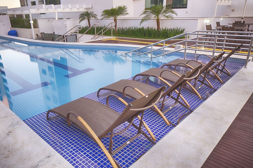 Piscina externa