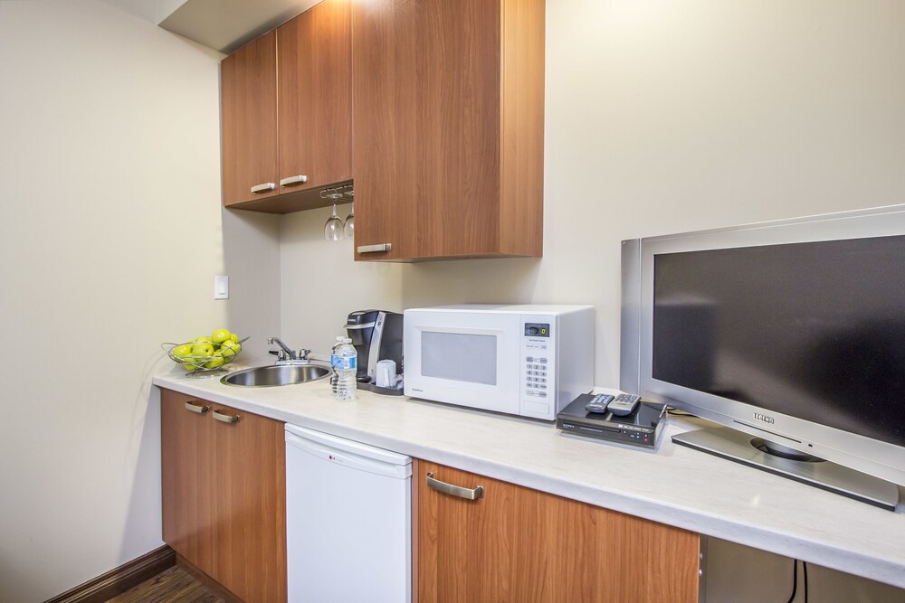 In-Room Kitchenette