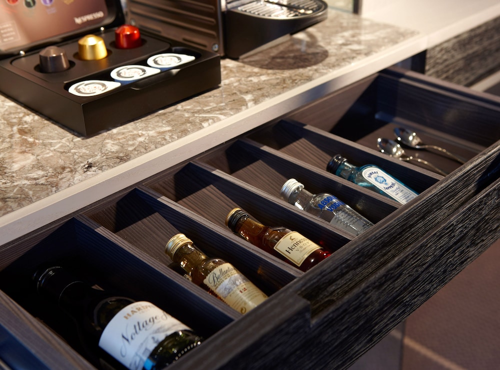 Minibar