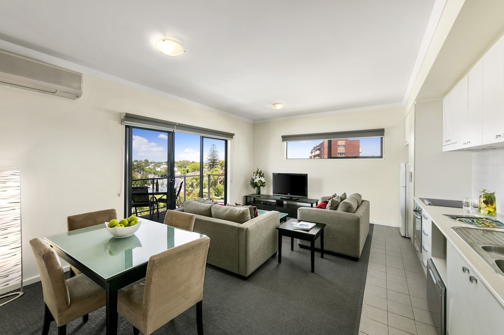 Apartment, 2 Bedrooms - Guestroom