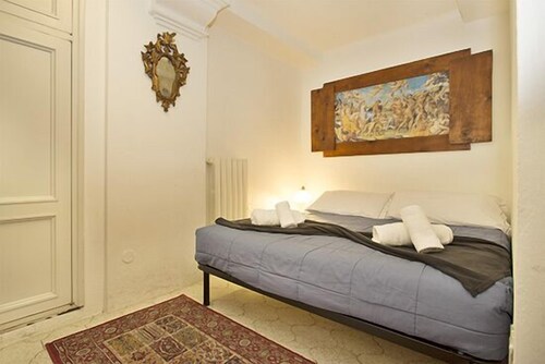 Apartment, 1 Bedroom (Via dei Servi 9) - Guestroom