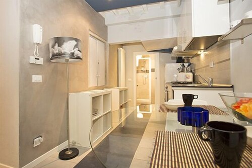 Standard Apartment (Via Pergola 1/2) - In-Room Kitchen