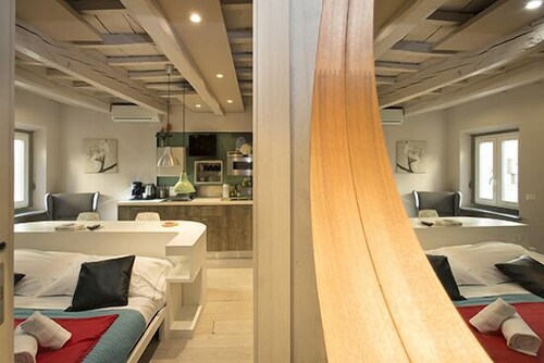 Apartment - In-Room Amenity