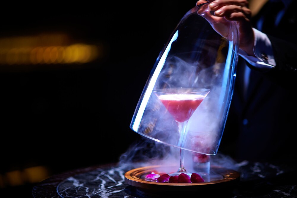 Hotel Bar