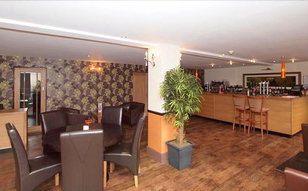 Hotel Bar