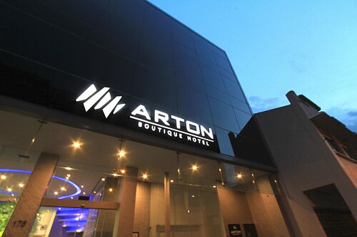 Arton Boutique Hotel (SG Clean)