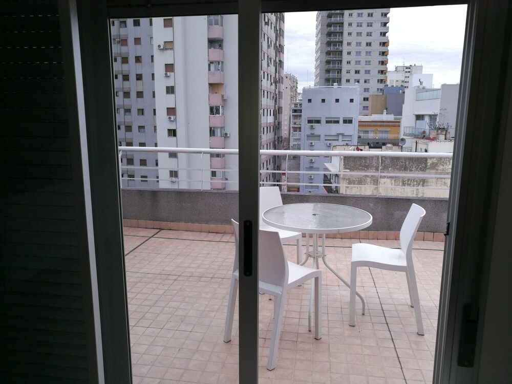 객실 (Apartment with Terrace and Grill)