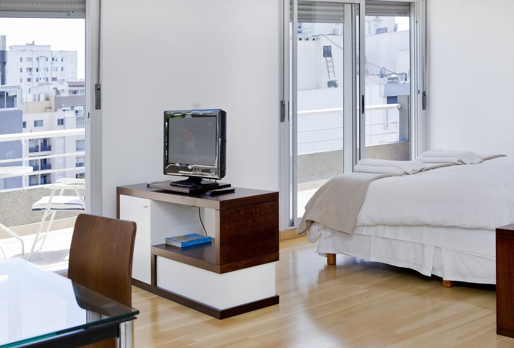 객실 (Apartment with Terrace)