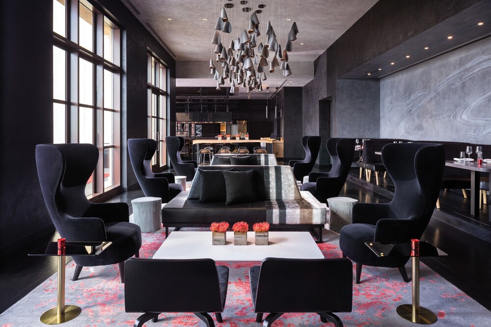 Hotel Lounge