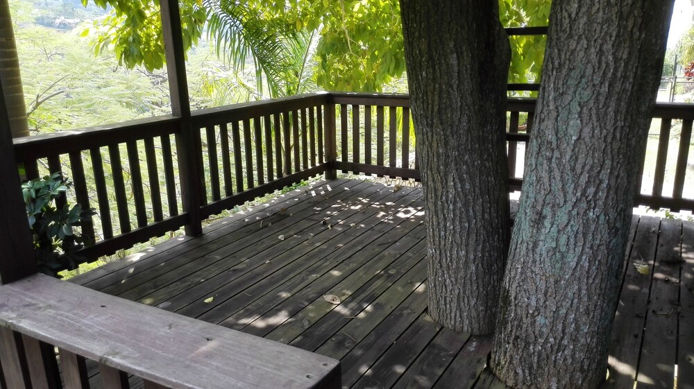 Childrens Play Area - Outdoor
