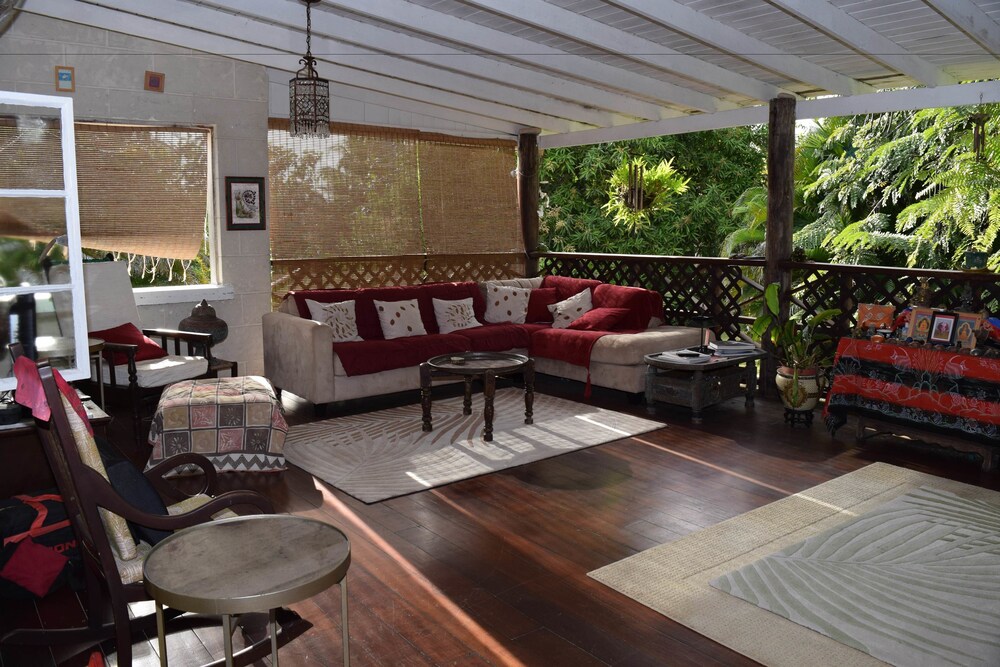The Hummingbird Apartment - Terrace/Patio