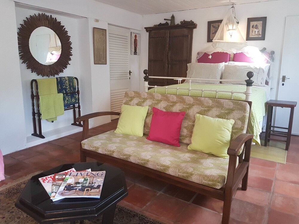 The Mussaenda Apartment - Guestroom