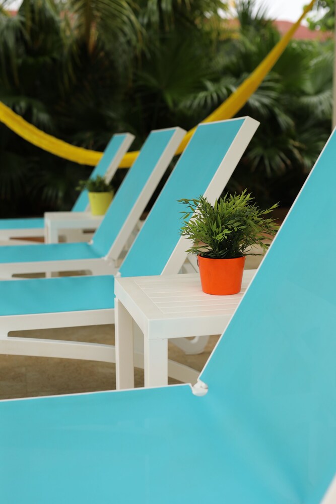 Sundeck