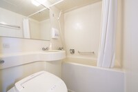 Double Room, Smoking