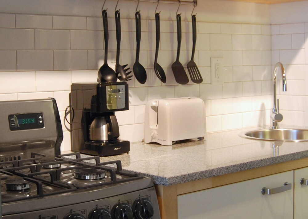 In-Room Kitchenette
