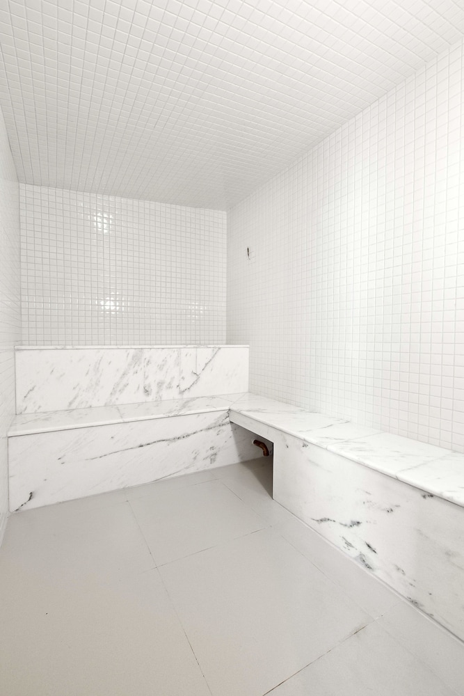 Steam Room