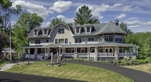 The Inn at Thorn Hill & Spa