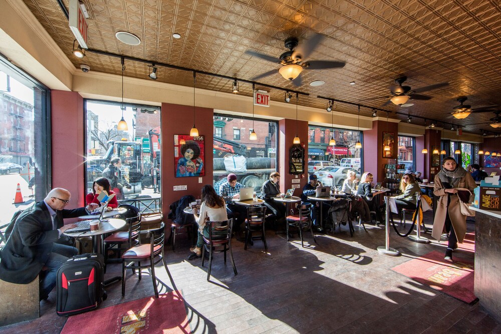 Coffee Shop