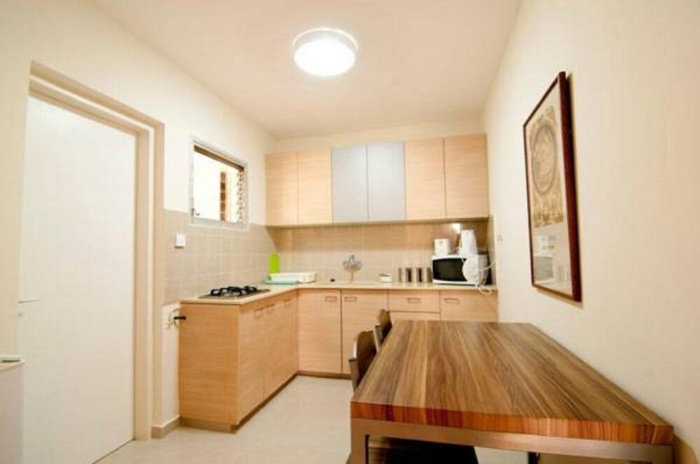 Apartment, 2 Bedrooms - In-Room Kitchen