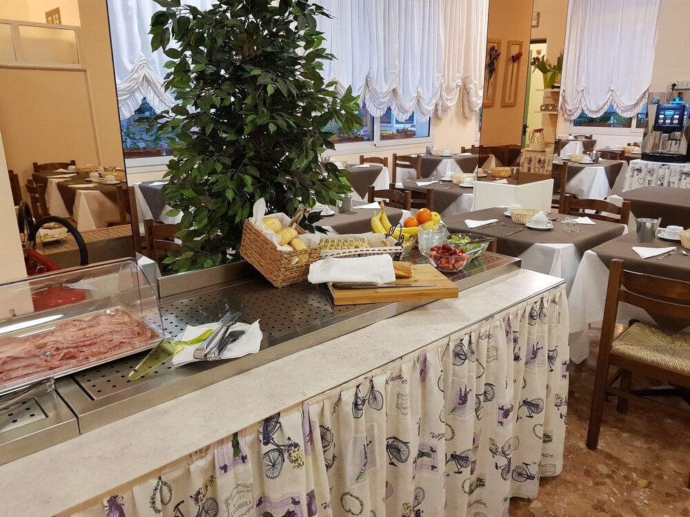 식사 및 음료