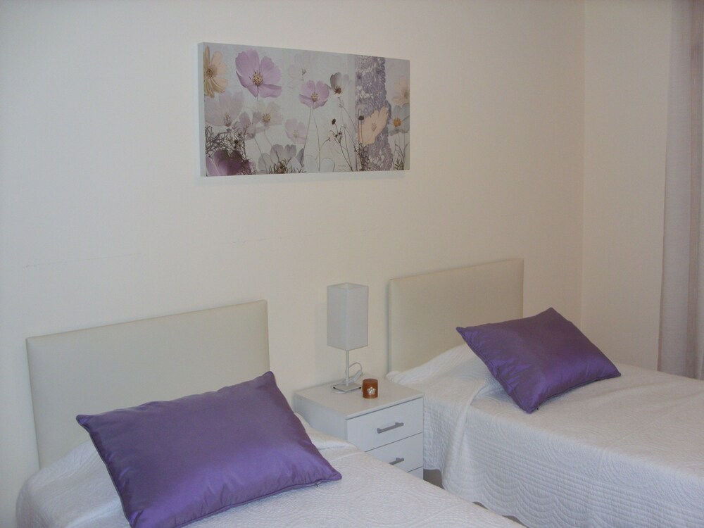 Family Apartment, 2 Bedrooms, Balcony - Guestroom