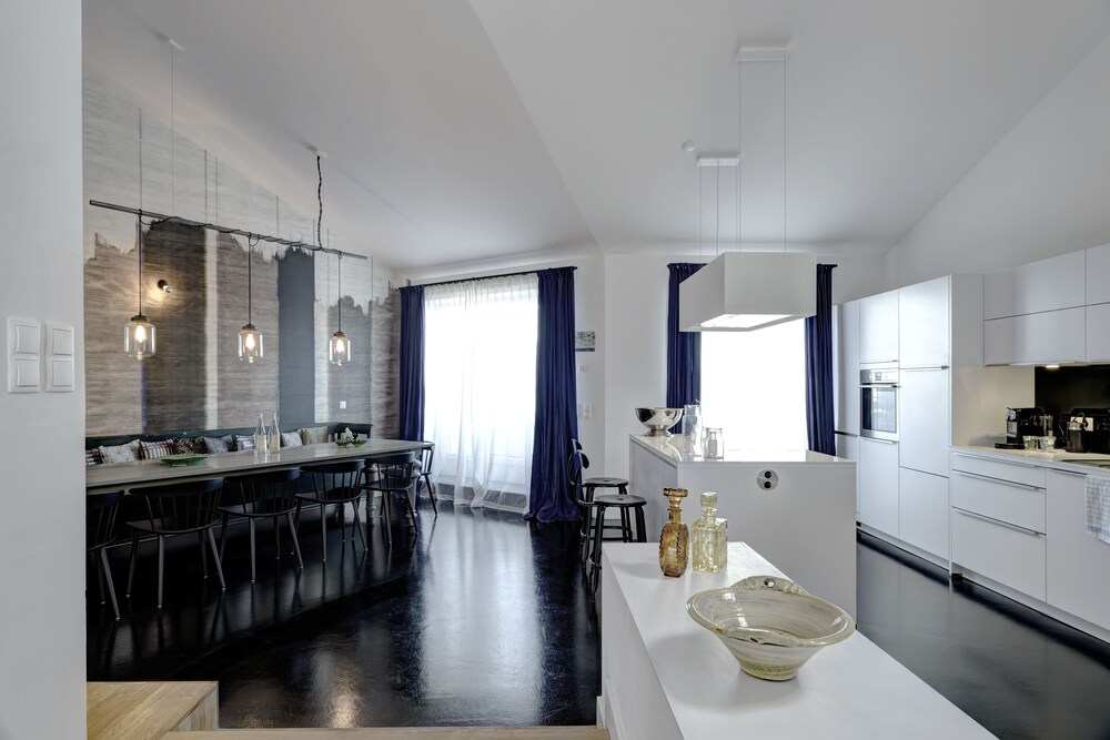 Restauration dans la chambre
