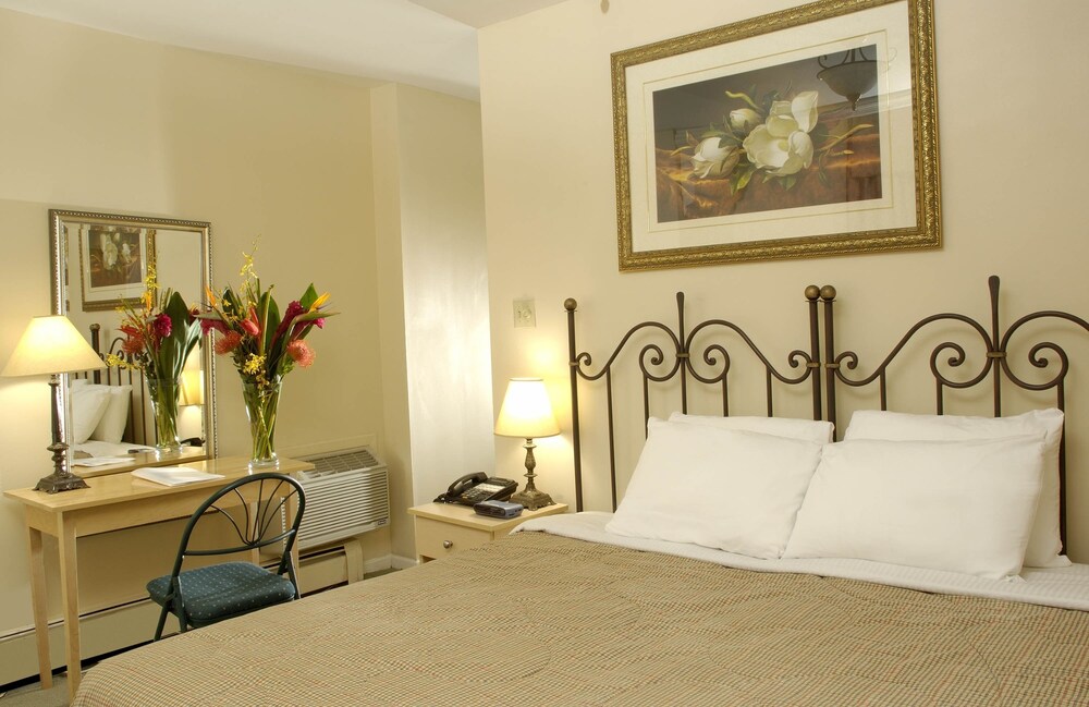 Guestroom