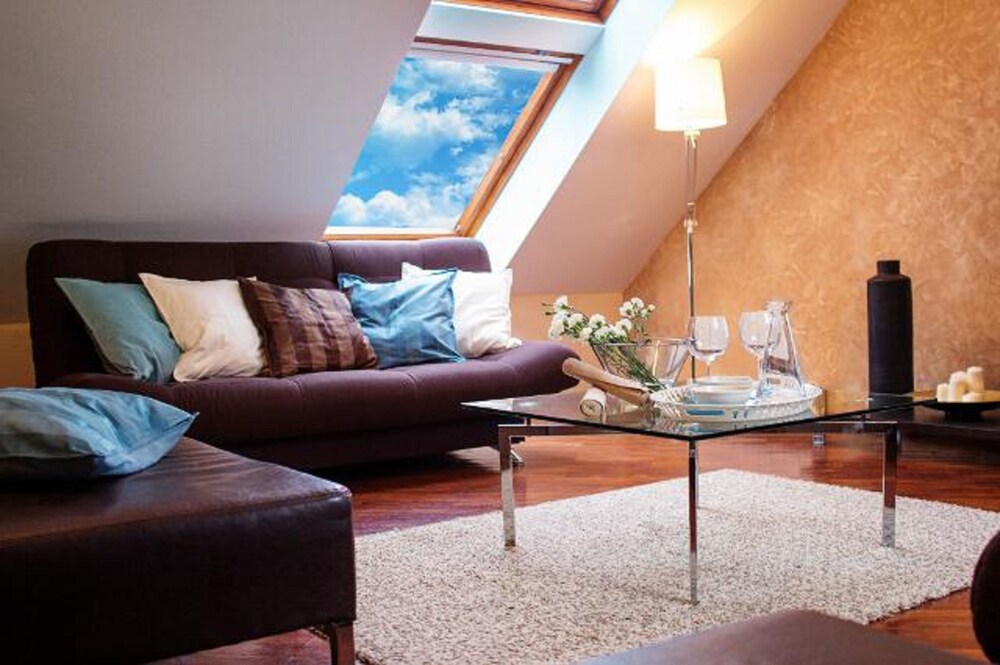 Apartment, 3 Bedrooms, Kitchenette (Odrzanska Street) - Living Area